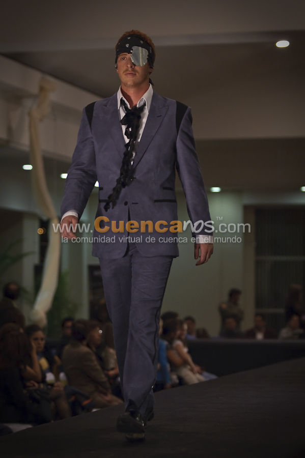 Magia Ayuda Desfile de Modas Virreina 2010