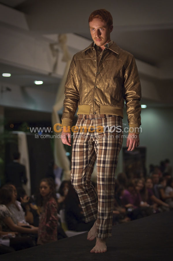 Magia Ayuda Desfile de Modas Virreina 2010