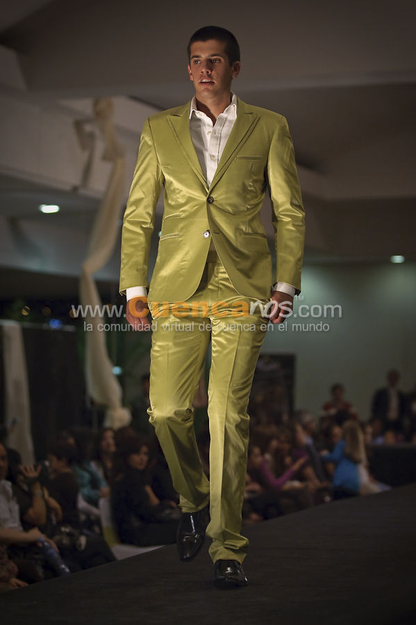 Magia Ayuda Desfile de Modas Virreina 2010