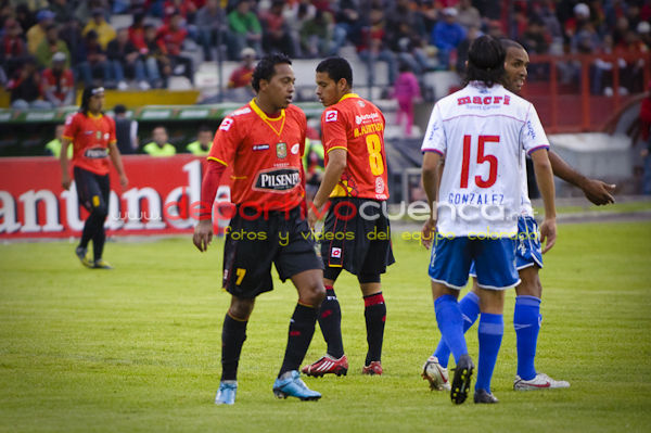 Deportivo Cuenca vs Nacional (Uruguay) 7 de Abril del 2010