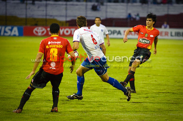 Deportivo Cuenca vs Nacional (Uruguay) 7 de Abril del 2010