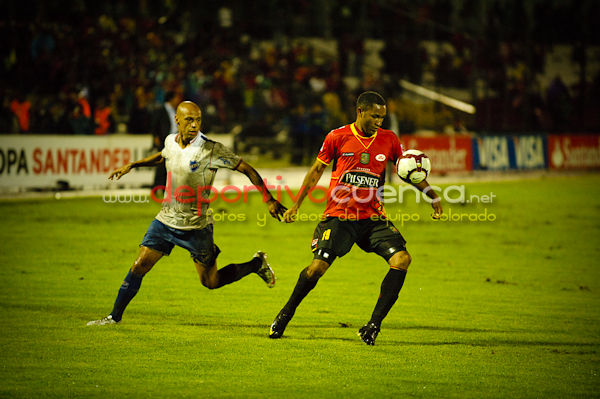 Deportivo Cuenca vs Nacional (Uruguay) 7 de Abril del 2010