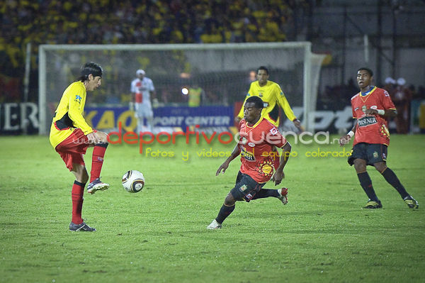 Deportivo Cuenca vs Barcelona 28 de Abril del 2010