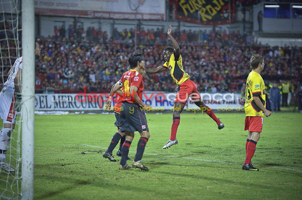 Deportivo Cuenca vs Barcelona 28 de Abril del 2010