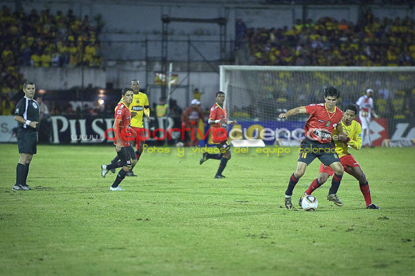 Deportivo Cuenca vs Barcelona 28 de Abril del 2010