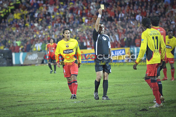Deportivo Cuenca vs Barcelona 28 de Abril del 2010