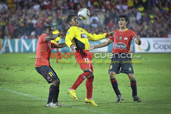 Deportivo Cuenca vs Barcelona 28 de Abril del 2010