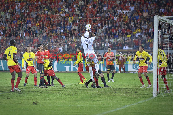 Deportivo Cuenca vs Barcelona 28 de Abril del 2010