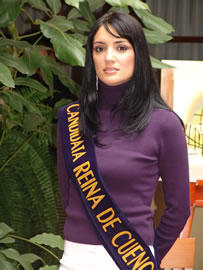 Dayana Valdivieso candidata a Reina de Cuenca 2004