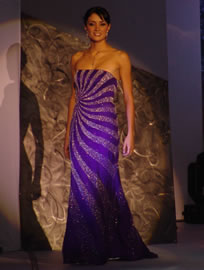 Dayana Valdivieso candidata a Reina de Cuenca 2004