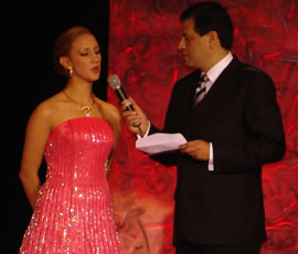 Ivonne Carpio candidata a Reina de Cuenca 2004