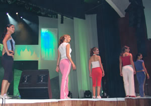 Elección Reina de Cuenca 2004