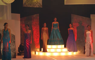 Elección Reina de Cuenca 2004