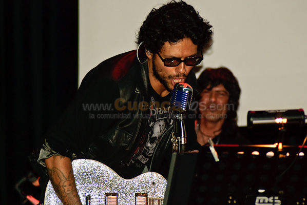 Robi Draco Rosa