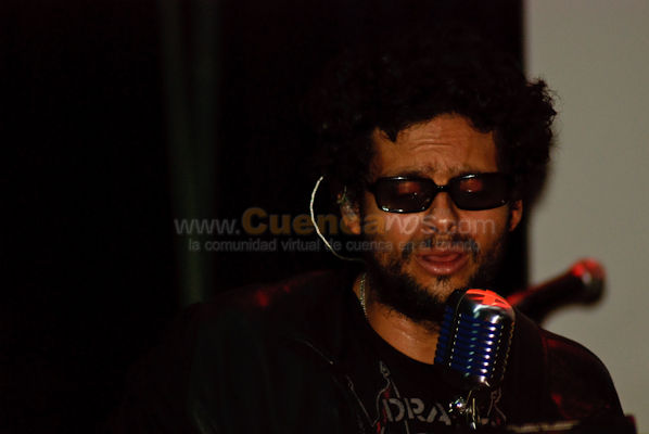 Robi Draco Rosa