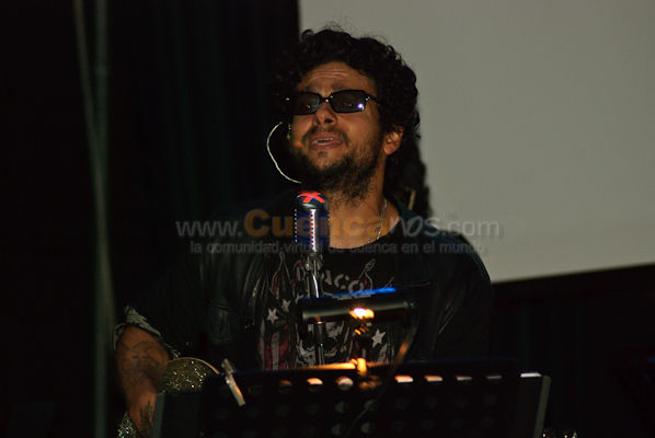 Robi Draco Rosa