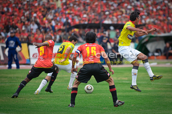 Deportivo Cuenca vs Barcelona 26 de Septiembre del 2010