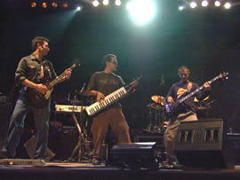Concierto de Cruks en Karnak en Cuenca 2005