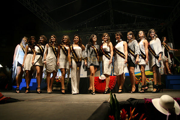 Presentación Candidatas Reina de Cuenca 2010