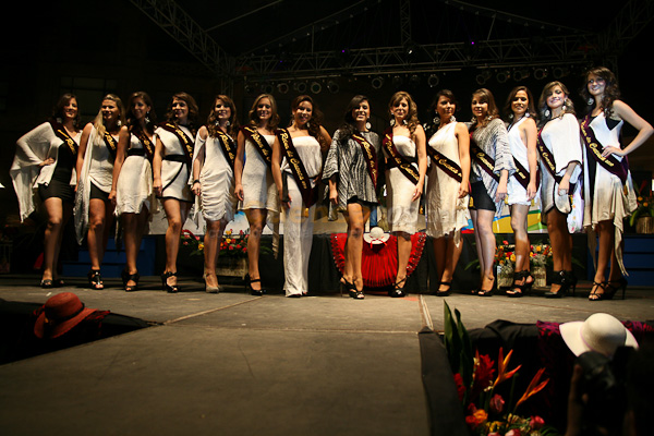 Presentación Candidatas Reina de Cuenca 2010
