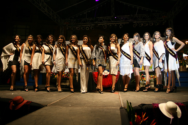 Presentación Candidatas Reina de Cuenca 2010