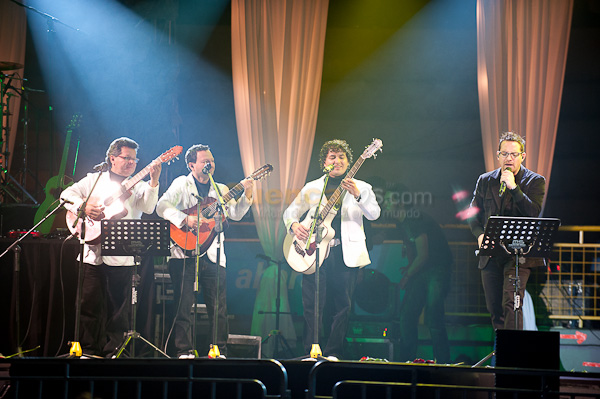 Juan Fernando Velasco concierto con toda el Alma