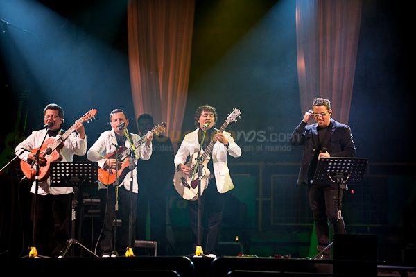 Juan Fernando Velasco concierto con toda el Alma