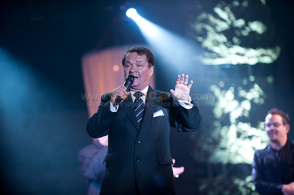 Juan Fernando Velasco concierto con toda el Alma