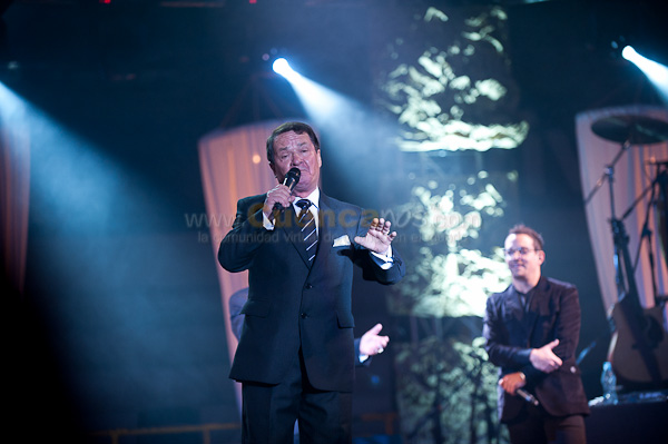 Juan Fernando Velasco concierto con toda el Alma