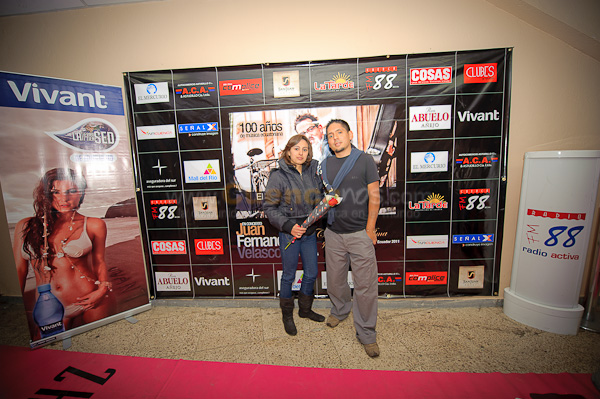 Alfombra Roja concierto Con toda el Alma