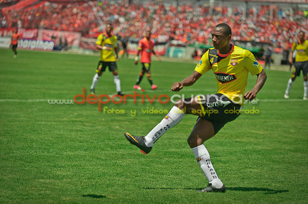 Deportivo Cuenca vs Barcelona 27 de Febrero del 2011