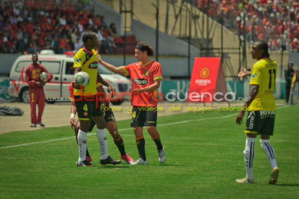 Deportivo Cuenca vs Barcelona 27 de Febrero del 2011