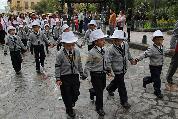 Escuela Federico Proaño 90 Años
