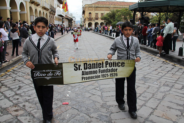 Escuela Federico Proaño 90 Años