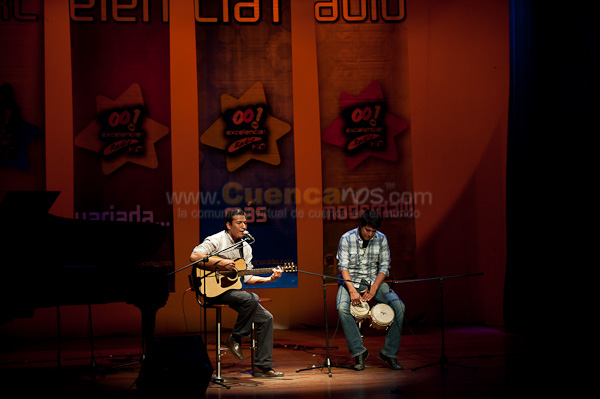 Concierto por los 2 Años de Excelencia Radio