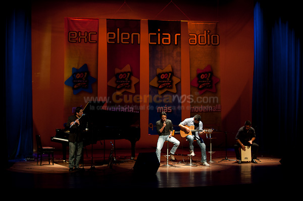 Concierto por los 2 Años de Excelencia Radio