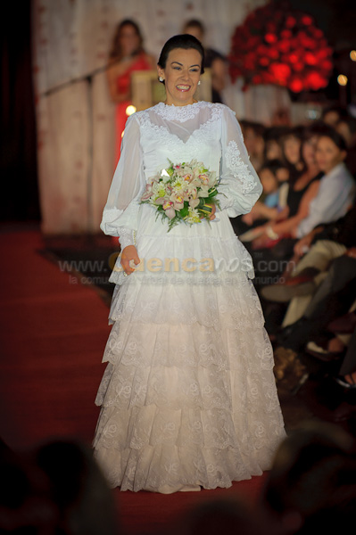 Desfile de Trajes de Novia 2011 del Club Rotario de Cuenca