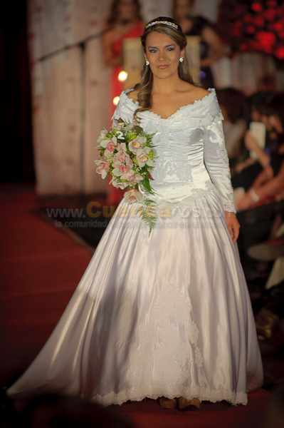 Desfile de Trajes de Novia 2011 del Club Rotario de Cuenca