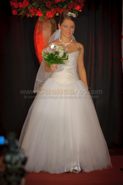 Desfile de Trajes de Novia 2011 del Club Rotario de Cuenca