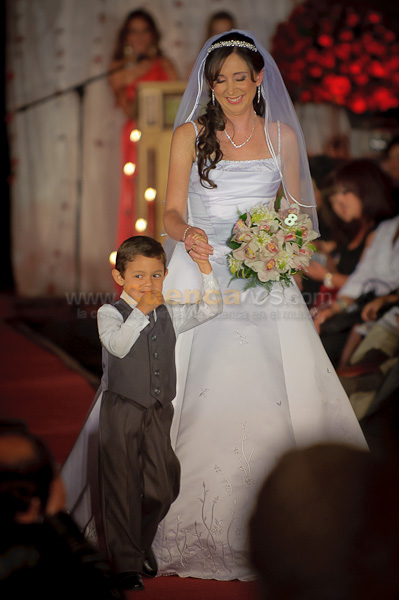 Desfile de Trajes de Novia 2011 del Club Rotario de Cuenca