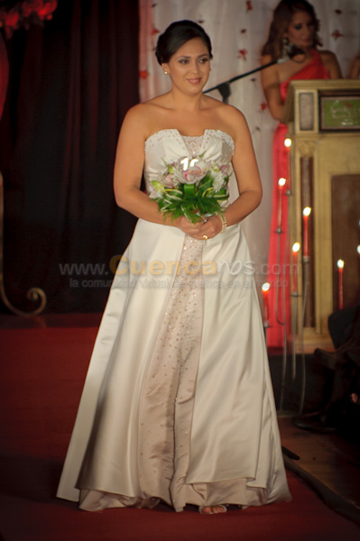 Desfile de Trajes de Novia 2011 del Club Rotario de Cuenca