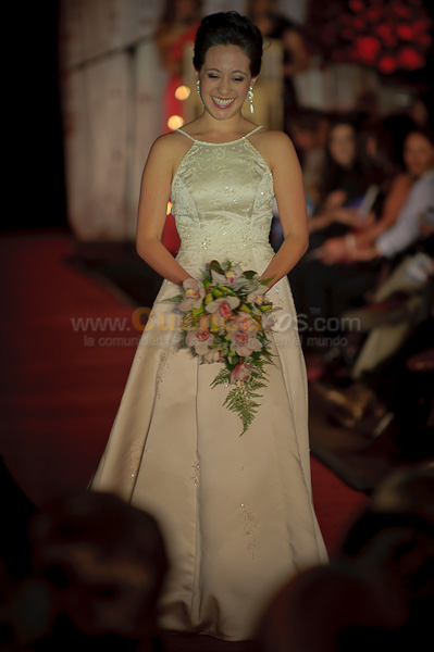 Desfile de Trajes de Novia 2011 del Club Rotario de Cuenca