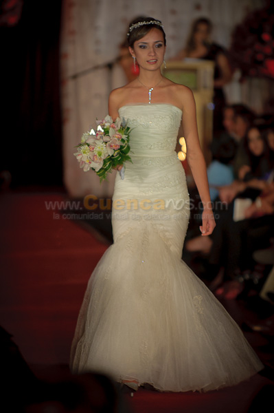 Desfile de Trajes de Novia 2011 del Club Rotario de Cuenca