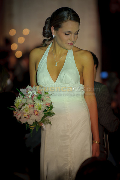 Desfile de Trajes de Novia 2011 del Club Rotario de Cuenca