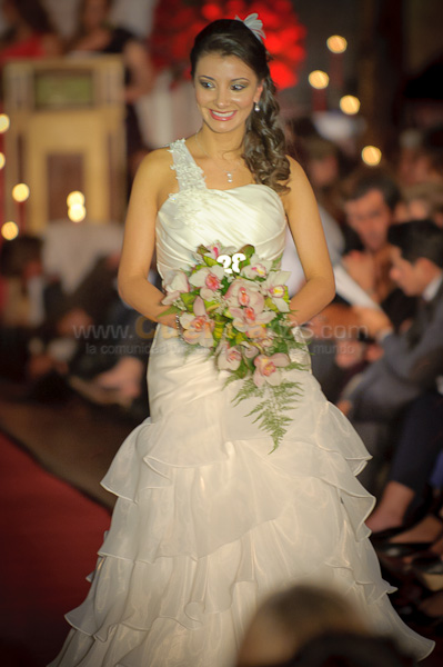 Desfile de Trajes de Novia 2011 del Club Rotario de Cuenca