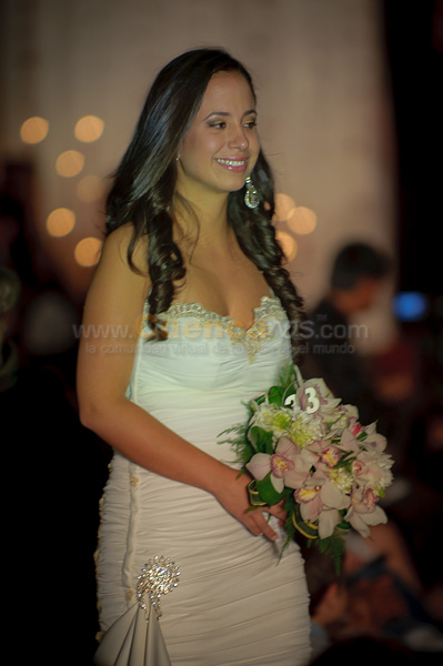 Desfile de Trajes de Novia 2011 del Club Rotario de Cuenca