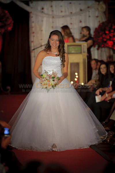 Desfile de Trajes de Novia 2011 del Club Rotario de Cuenca
