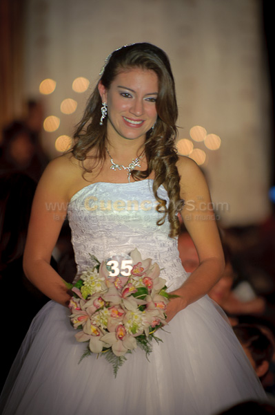 Desfile de Trajes de Novia 2011 del Club Rotario de Cuenca