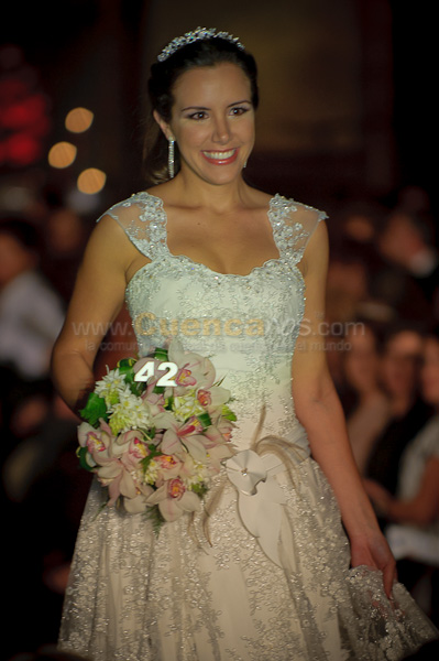 Desfile de Trajes de Novia 2011 del Club Rotario de Cuenca