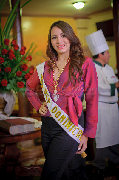 Visita de las Candidatas a Reina Mundial del Banano 2011